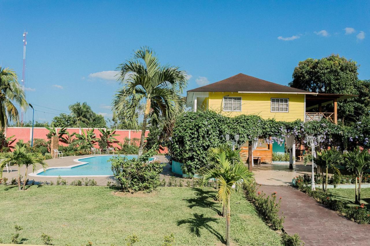 Bonao Rancho Guacamayos Hotel & Restaurantes المظهر الخارجي الصورة