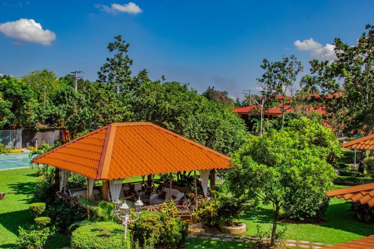 Bonao Rancho Guacamayos Hotel & Restaurantes المظهر الخارجي الصورة