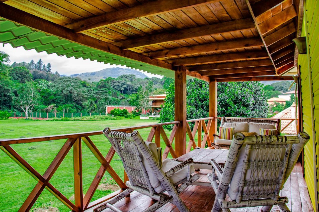 Bonao Rancho Guacamayos Hotel & Restaurantes المظهر الخارجي الصورة