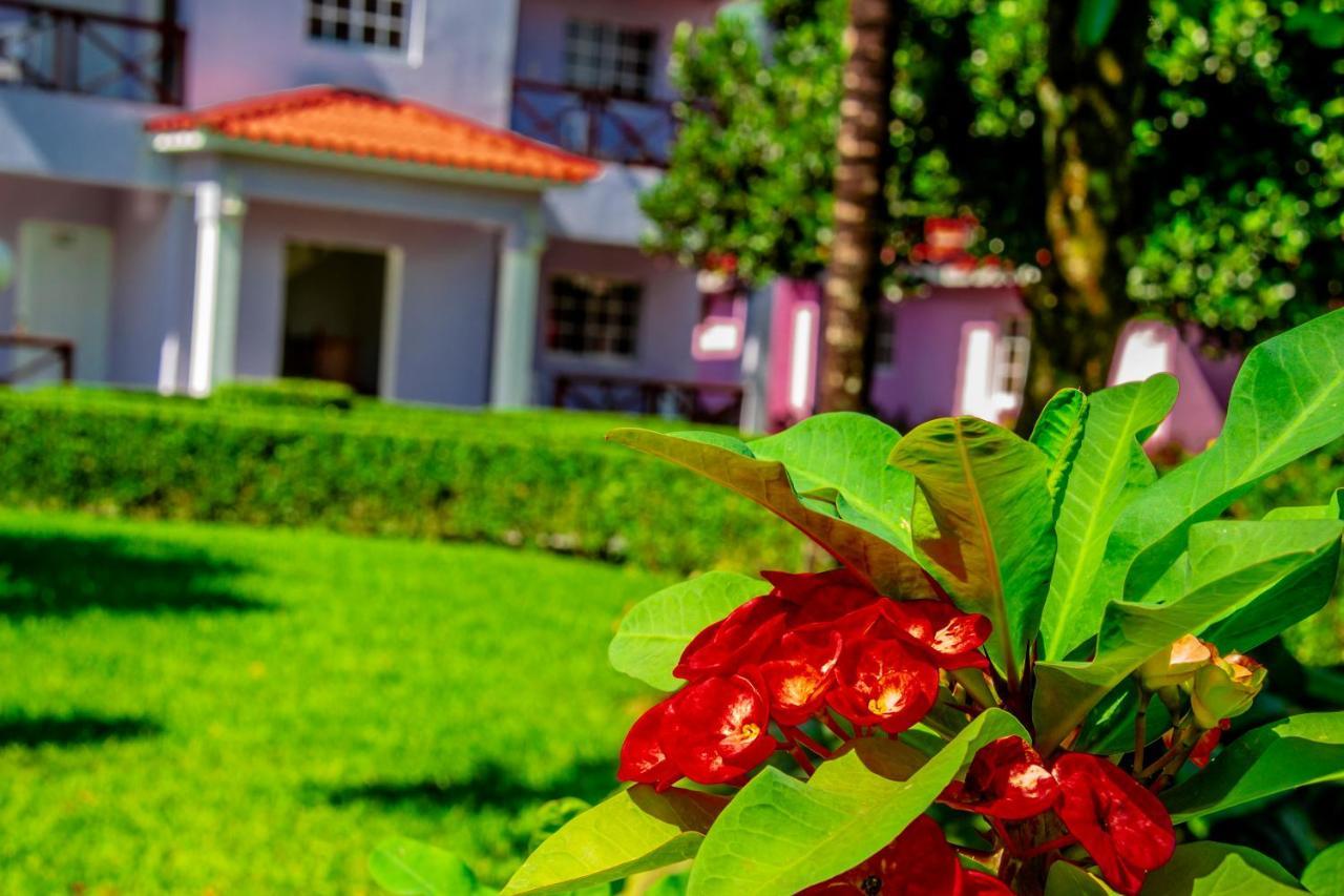 Bonao Rancho Guacamayos Hotel & Restaurantes المظهر الخارجي الصورة