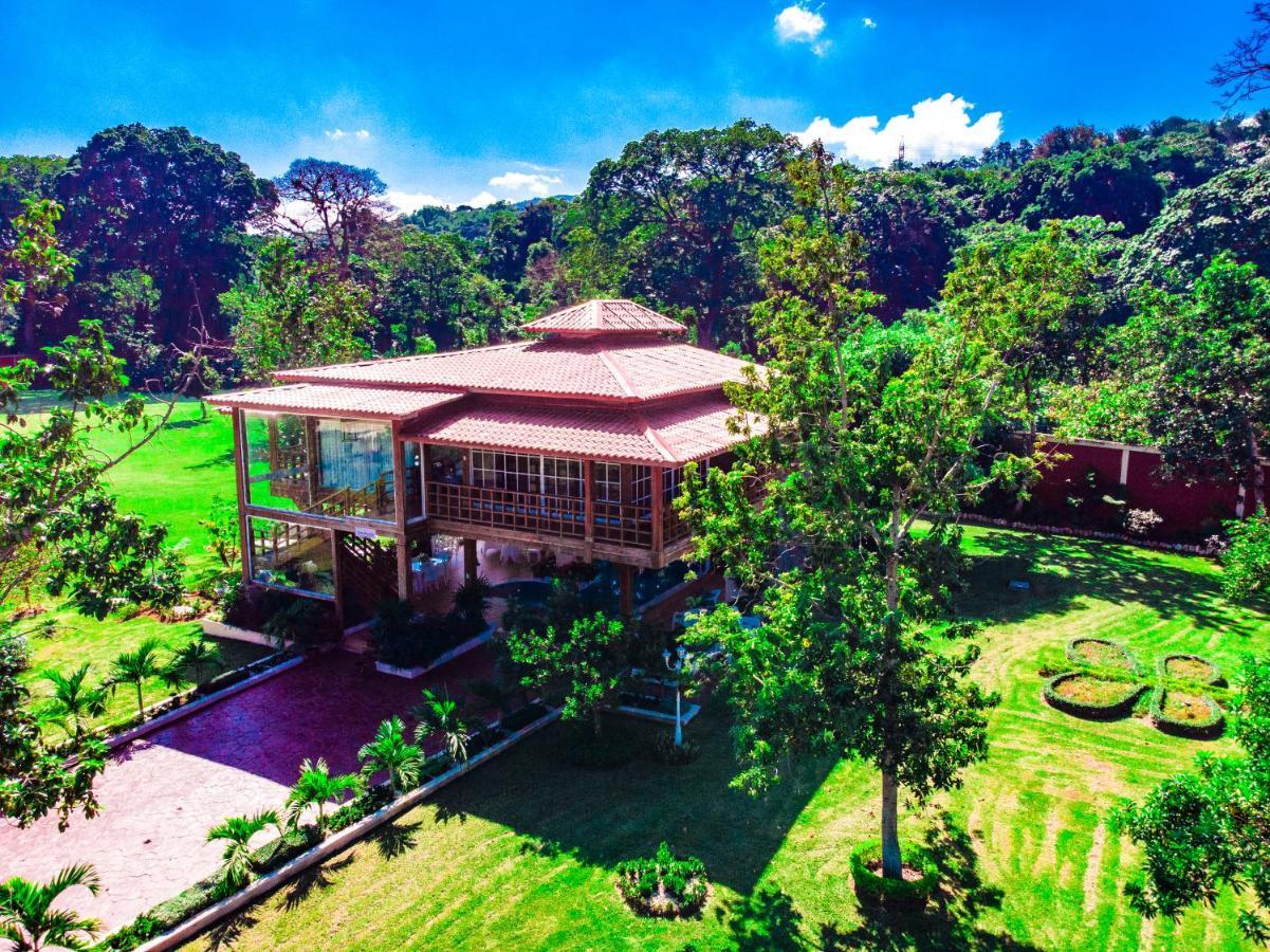 Bonao Rancho Guacamayos Hotel & Restaurantes المظهر الخارجي الصورة